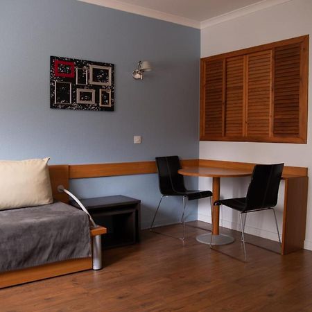 Confortable Apartment Near Porte De Versailles Issy-les-Moulineaux Luaran gambar