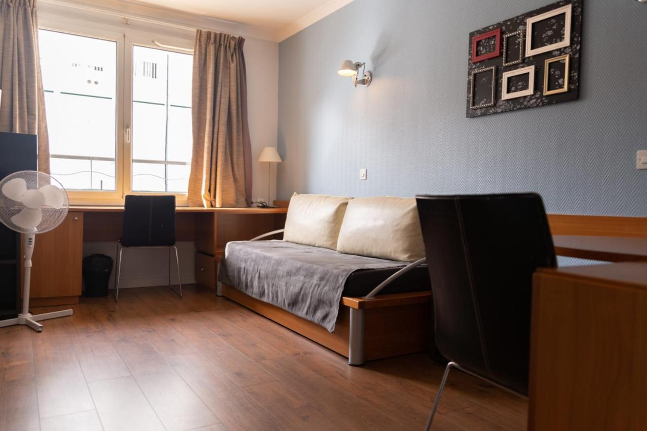 Confortable Apartment Near Porte De Versailles Issy-les-Moulineaux Luaran gambar