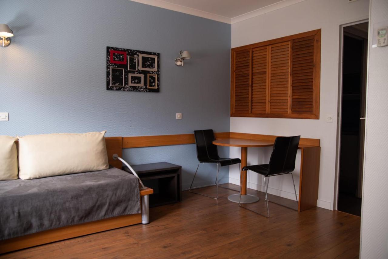 Confortable Apartment Near Porte De Versailles Issy-les-Moulineaux Luaran gambar